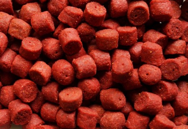 Genesis Carp GENESIS CARP Pellet Red Halibut 10mm 1kg