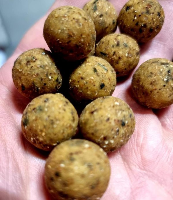 Genesis Carp GENESIS CARP CHAMPION LINE THE NUTZ 20MM 1KG