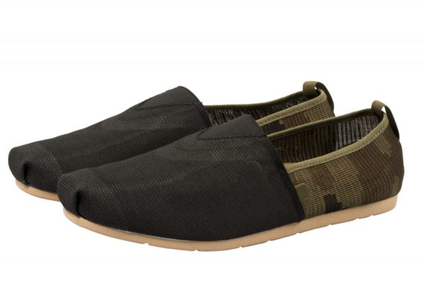 KCL245 Kore Slip Ons Kamo/ Black Size 6 - 40||