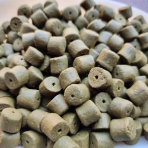 Genesis Carp GENESIS CARP Pellet Śliwka 10mm 1kg